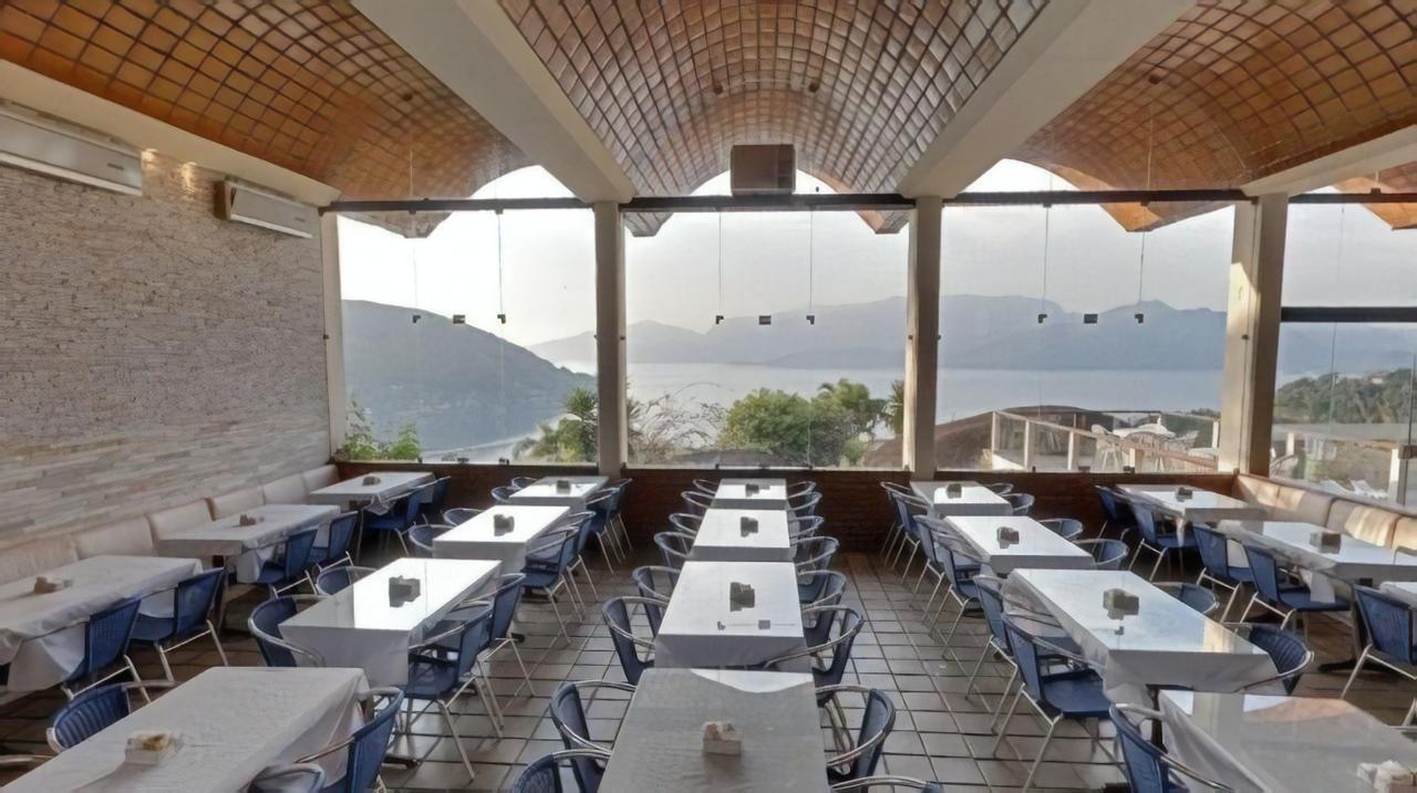 Flat No Portogalo Aparthotel Angra dos Reis Exteriör bild